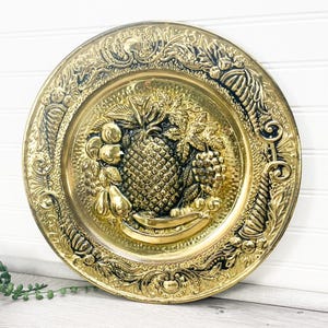 Vintage Brass Pineapple Wall Hanging: Pressed Tin Bar Decoration
