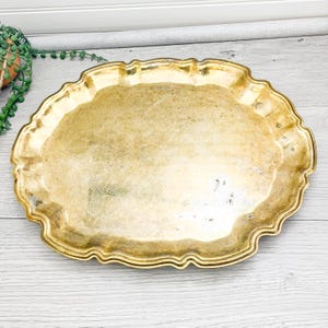 Bandeja vintage de latón grabado: plato floral para baratijas, bandeja de mediados de siglo