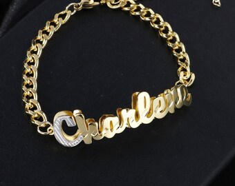 Personalisiertes 18k Gold Namensarmband: Individuell eingravierter Schmuck