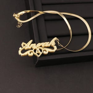 Colgante con nombre personalizado, collar con letra grande, collar con nombre dorado, collar con nombre personalizado, joyería hecha a mano, regalo de cumpleaños para ella