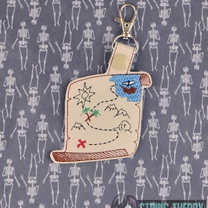 Carte au trésor pirate - Snap Tab porte-clés - ITH dans le motif de broderie Machine cerceau 4 x 4