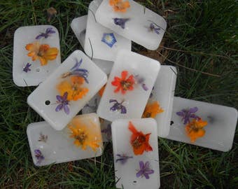 New scents available Wax sachets, wax tablets, real flowers, essential oils, lavender