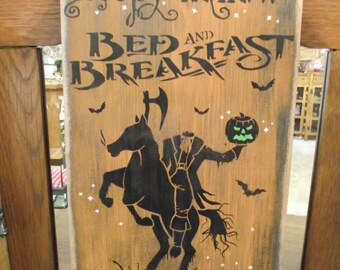 Sleepy Hollow Bed & Breakfast, primitive Halloween sign