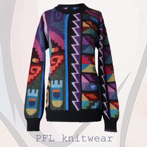 Women&#39;s sweater hand Intarsia knitted, 100% alpaca sweater cardigan, alpaca woolen sweater.