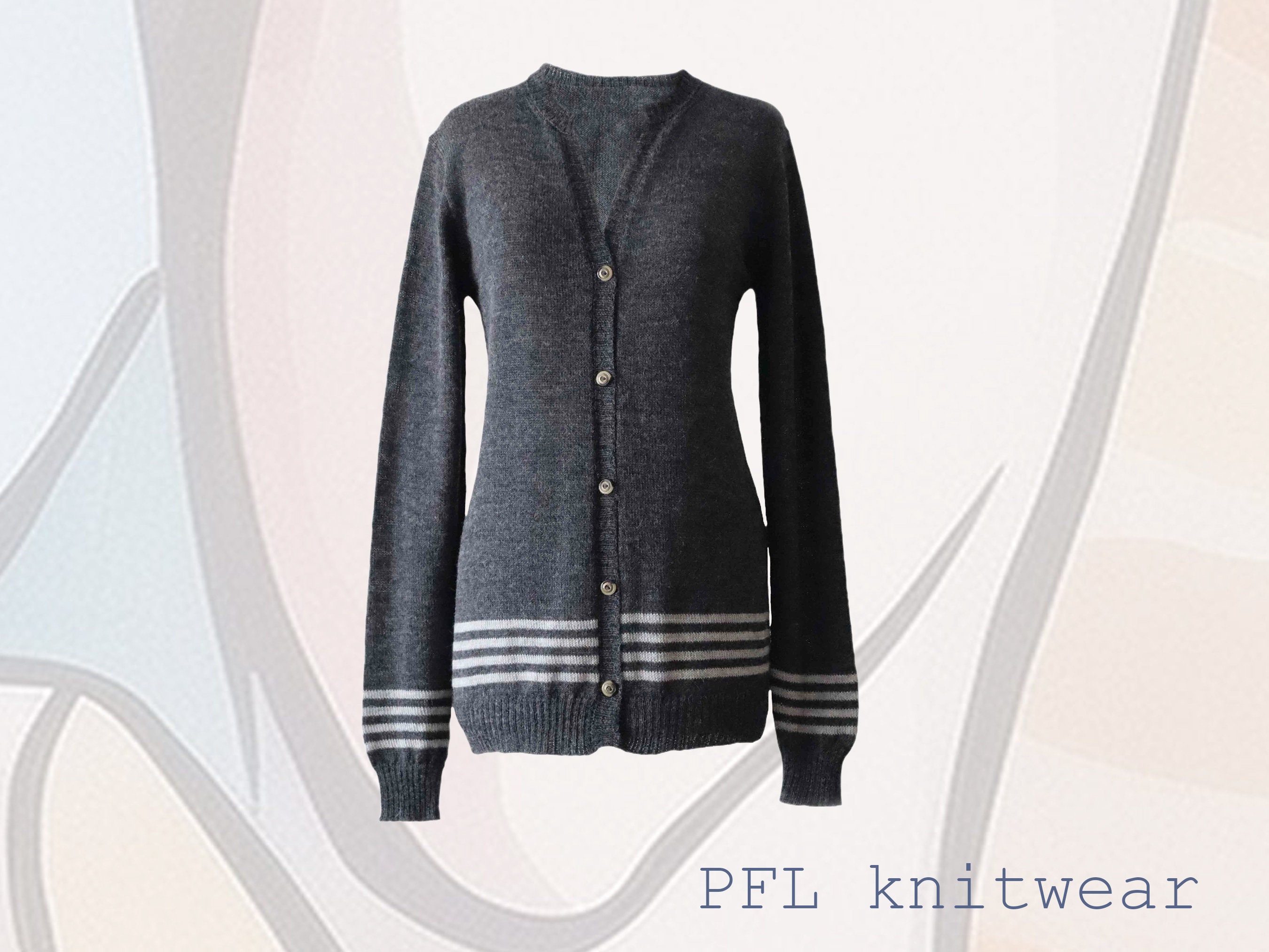 レディース ベビーアルパカカーディガン | ダークグレーの V