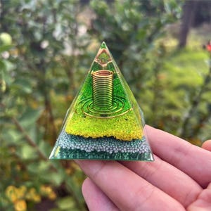 Copper-Wrapped Crystal Double Points Orgonite Pyramid for Calmness, Growth, Strength, and Healing