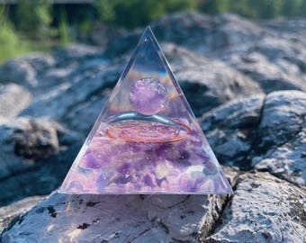 Amethyst Kugel Orgonit Pyramide: Blattgold Heilstein