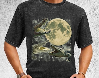 Crocodile Full Moon Mineral Wash T-Shirt, Vintage Wildlife Graphic