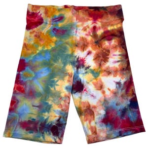 Kleine ice dye bikershort, tie-dye bikeshort met hoge taille van stretchkatoen met lange binnenbeenlengte van 8 inch, boho tie-dye loungewear - multiflow