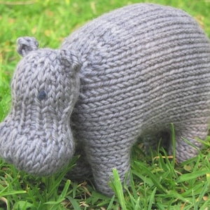 Hippo Knitting Pattern, pdf, Instant Digital Download
