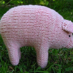 Pig Knitting Pattern, Waldorf, Toy, PDF Large Instant Digital Download image 4