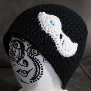 Tribal Bird Hat. Black, White, M-XL image 1