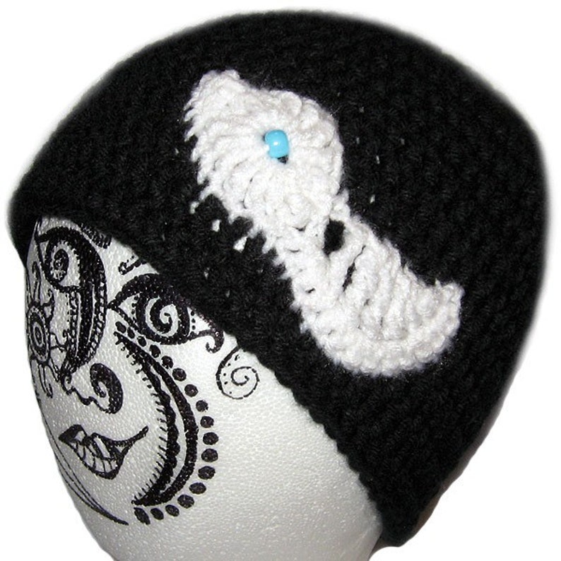 Tribal Bird Hat. Black, White, M-XL image 2
