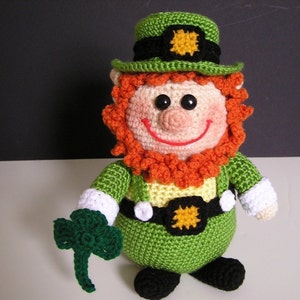 PUDGY LEPRECHAUN PDF Crochet Pattern English only image 1