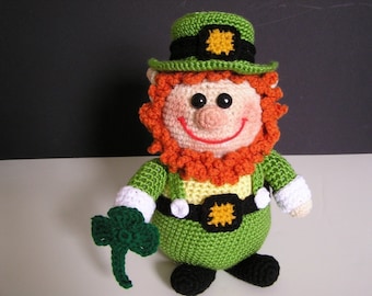 PUDGY LEPRECHAUN PDF Crochet Pattern (English only)