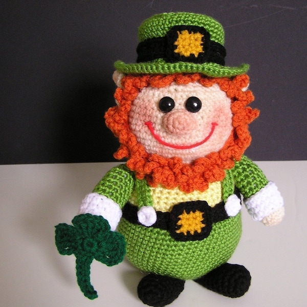 PUDGY LEPRECHAUN PDF Crochet Pattern (Anglais seulement)