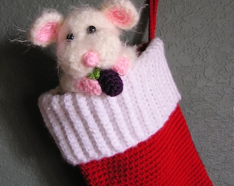 CHRISTMAS STOCKING with  MOUSE Pdf Crochet pattern (English only)
