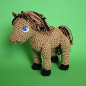 PDF Crochet Pattern LITTLE HORSE (English only)