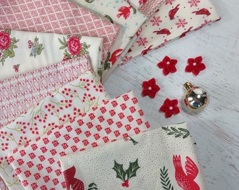 LOW VOLUME Christmas Fabric Bundle in white, red and green from Moda Fabrics - 10 fat quarters bundle