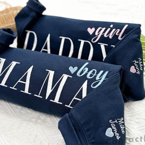 Custom Boy Mama Girl Daddy Embroidered Sweatshirt with Kids Name on Sleeve, Baby Announcement Gift, New Mom Gift, First Mothers Day Gift