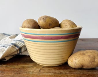 Vintage 8” Watt Yellowware Bowl | Kitch-N-Queen Ovenware | Ribbed Pink & Blue Stripe | Farmhouse Fruit and Veggie Storage Basket