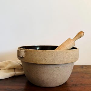 Large Vintage Cookrite Bowl | Stoneware Mixing Bowl | Farmhouse Kitchen Fruit Veggie Bowl | Brown & Beige Cookware | Stoneware Plant Pot