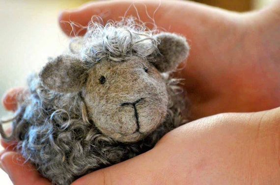All Things Lovely: Wooly Wooly  Felt crafts, Needle felting diy