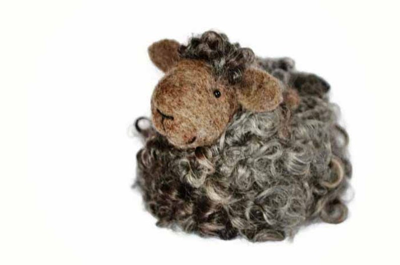 Black Sheep Felting Kit Needle Felting Kit DIY Kit Craft Kit Felting Supplies DIY Craft Kit Starter Kit Needle Felted image 3