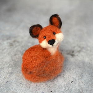 Fox Needle Felting Kit