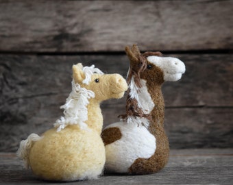 Horse Felting Kit - Needle Felting Kit - DIY Kit - Craft Kit - Felting Supplies - DIY Craft Kit - Starter Kit - Needle Felted – Beginner