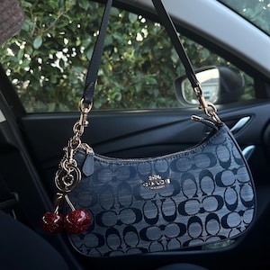 COACH コーチ　ハンドバッグ　キャンバス　ブラック　チャーム付き　Y2K COACH コーチ ワンショルダーバッグ ブラック シグネチャー y2k