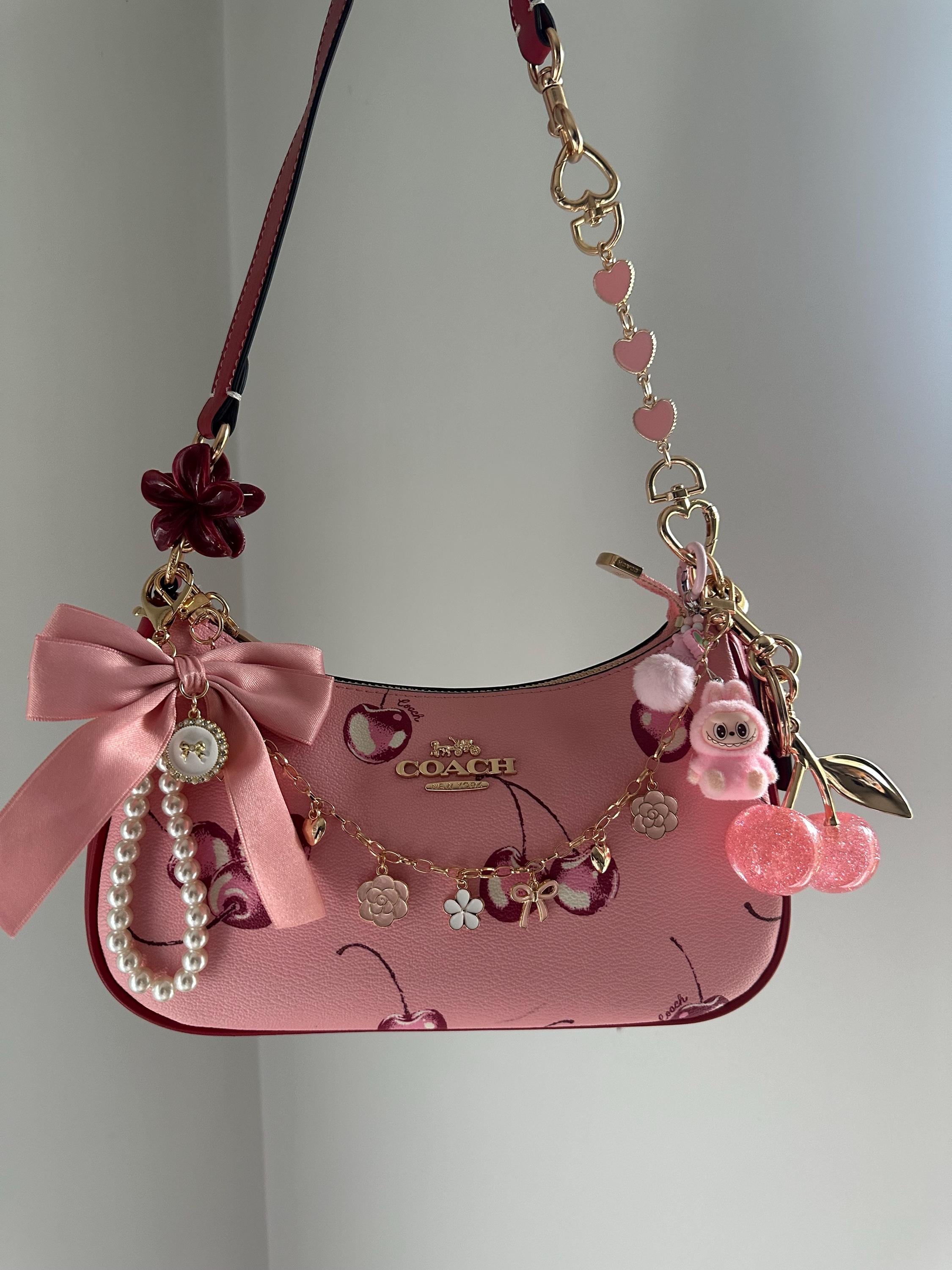 J*0様 COACH ピンク ヴィンテージ ハンドバッグ Vintage coach bags pink - Etsy 日本