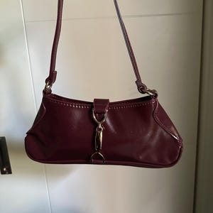 Burgundy red leather shoulder pouch