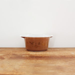 vintage Pyrex Early American Brown & Gold 472 Covered Casserole Baking Dish  1 1/2 Pint