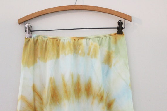 Tie dye skirt 80s sales