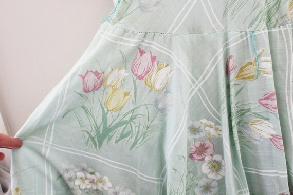 AS IS vintage 80s Pastel Mint Green Tulips & Hydr… - image 6