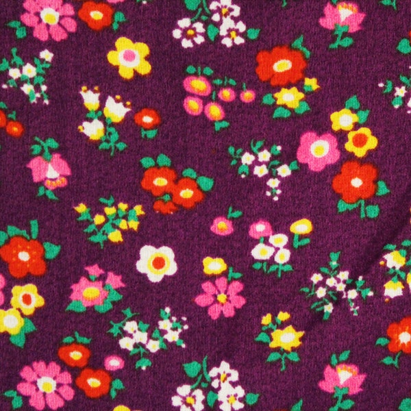 vintage 70's Eggplant Purple Flower Power Groovy Hot Pink Daisy Floral Novelty Print Polyester Fabric // 44 Wide x 84