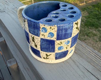 Checked Blueberry Strainer