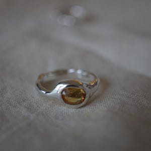 Silver citrine ring - Molten silver ring - handmade ring - large size ring - Sterling silver- organic shape -stackable- Pinky ring