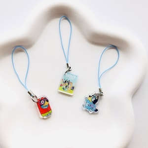 Blue dog  Muffin with friend family || phone charm || keyring || bagcharm