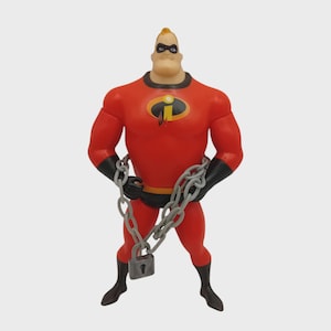 Y2K 2000s Walt Disney Pixar Jakks Pacific Incredibles 2 Mr. Incredible Chain Bustin Action Figure Superhero Bob Parr Kidcore Nostalgia READ