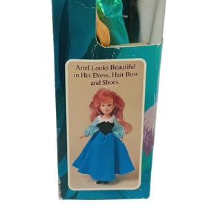 1991 Neue Offene Vintage Tyco 1st Version Disney Prinzessin Kleine Meerjungfrau Puppe LESEN Bild 10