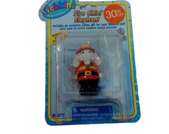 Jaar 2000 Nieuwe BNIB Ganz Webkinz-figuur Series 1 Brandweercommandant Olifant met functiecode dieren Action Figure verzegelde code Online spellen voor kinderen spelen