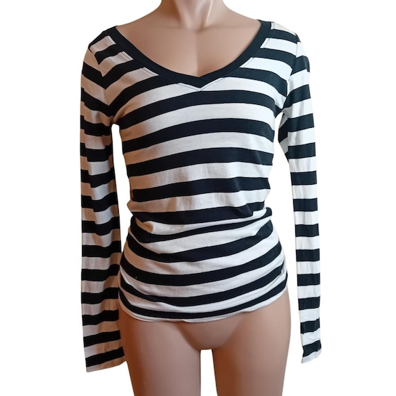 Vintage 2000s VTG Y2K Childrens Girls UK2LA Long Sleeves Black