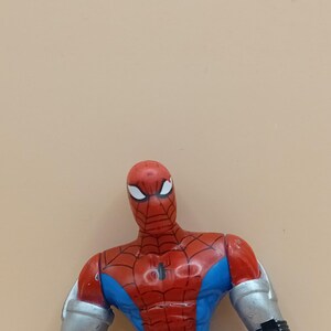 1997 Vintage Toy Biz Spider-Man Deluxe Netz-Spritzer Actionfigur Spielzeug Superheld Bild 2