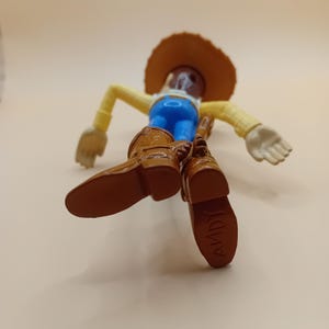 2005 Vintage Mcdonalds Disney Pixar Toy Story Woody actiefiguur Toy Boys LEZEN afbeelding 7