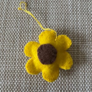 Handstitched Felt Black Eyed Susan Craft Kit
