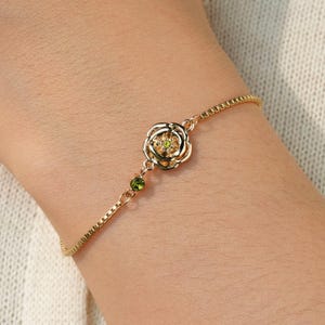 Personalized Birth Flower Bracelet, Birthstone Jewelry, Birth Month Gifts, Dainty Flower Jewelry, For My Daughter Gift, Birthday Gift.