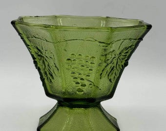 Anchor Hocking Avocado Green Glass Grape Motif Pedestal Octagonal Compote Bowl