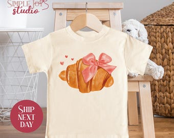 Croissant Toddler Shirt, French Pastry Gift, Cute Foodie Toddler Outfit, Croquette Graphic Tee, Baby Shower Gift(SK-TRE55 )